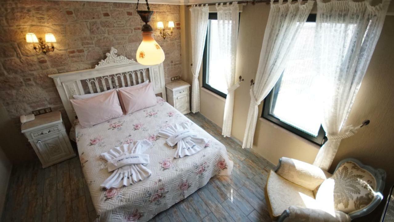 Hotel Fikretbey Konagi Ayvalı Exterior foto