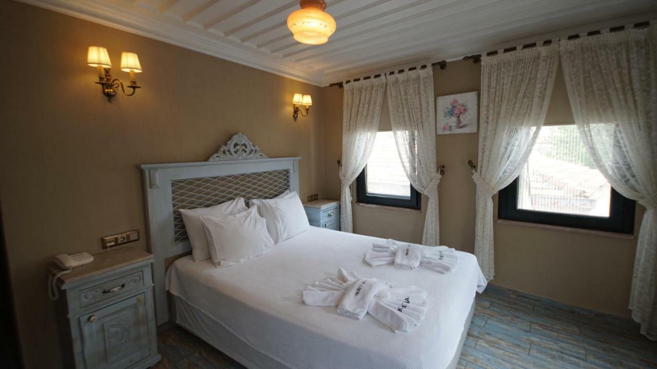 Hotel Fikretbey Konagi Ayvalı Exterior foto